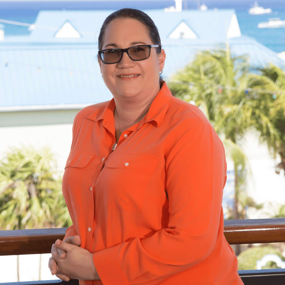 Cindy CEC Headshot (1)